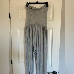 Halara women’s jumpsuit size small. Grey. Never worn.